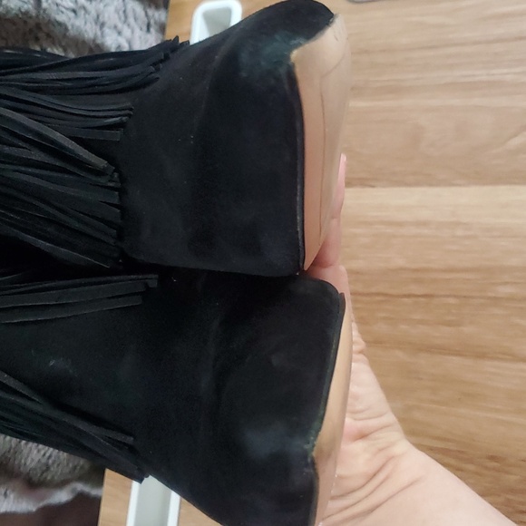 Sam Edelman Black Western Suede Boho Chic Fringe Ankle Bootie Size 8 Heel Boots - Picture 4 of 10